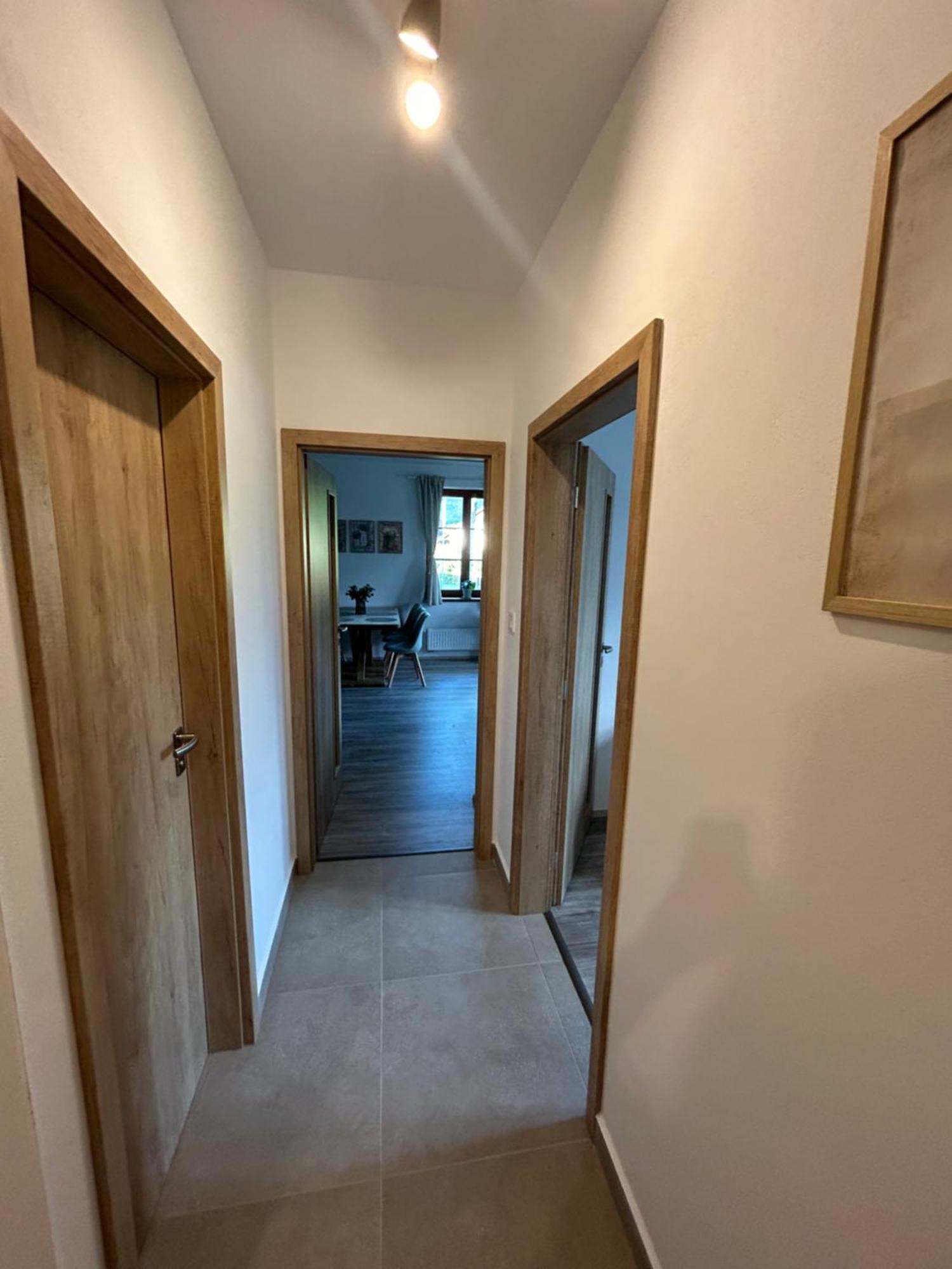 Apartment Vsichni Se Vlezem